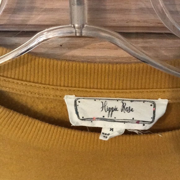 Hippie Rose Sweatshirt/top with pull string tie at bottom( Medium) - Picture 2 of 4